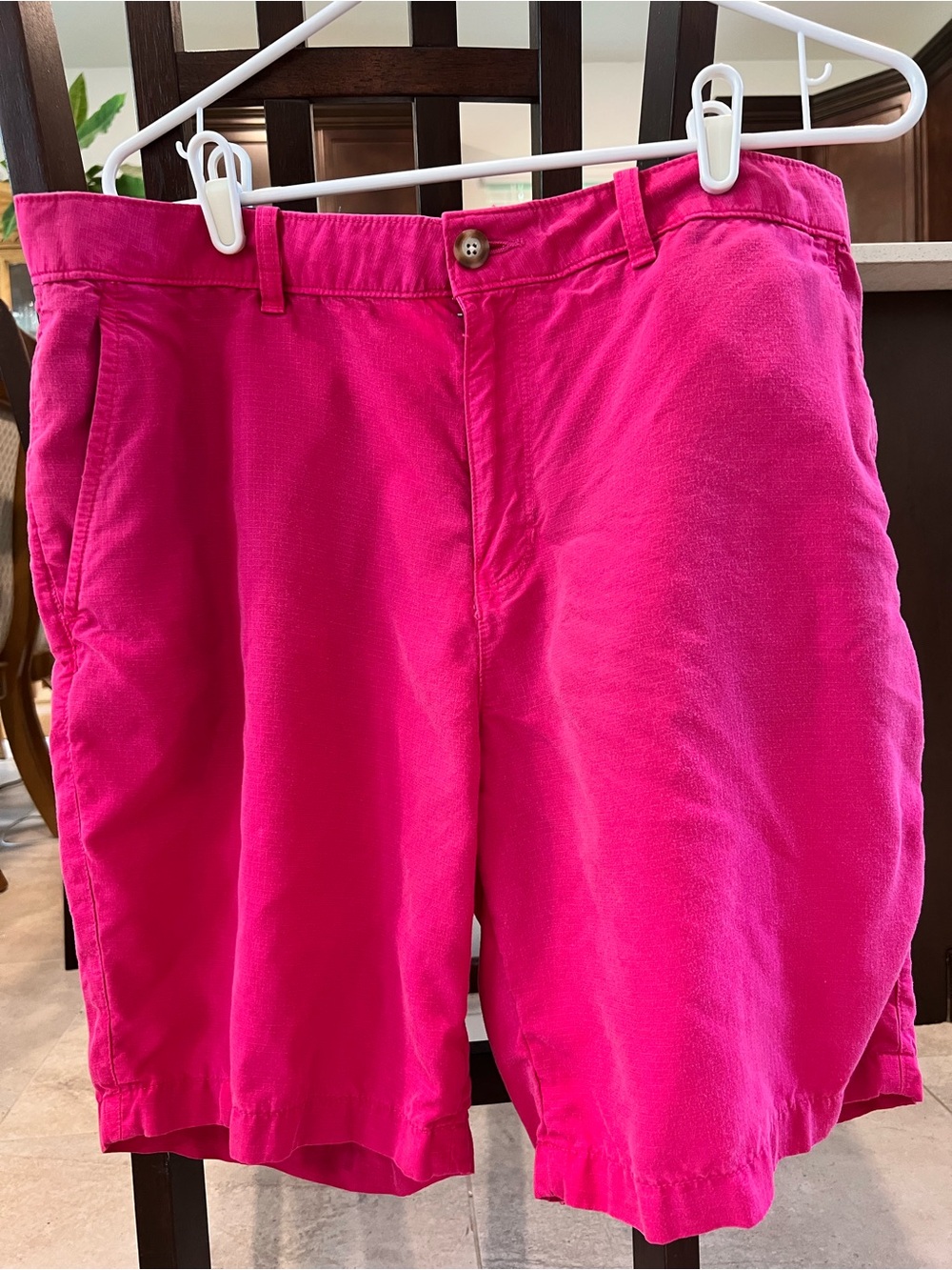 Perry Ellis Casual Shorts Magenta Pink Solid Lyocell Size 36 Men's Summer